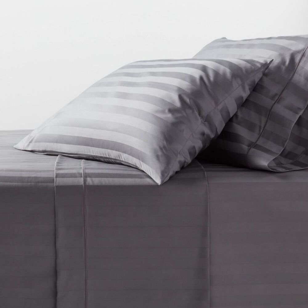 Twin/Twin XL 800 Thread Count Hotel Collection Sheet Set Damask Dark Gray Hem -